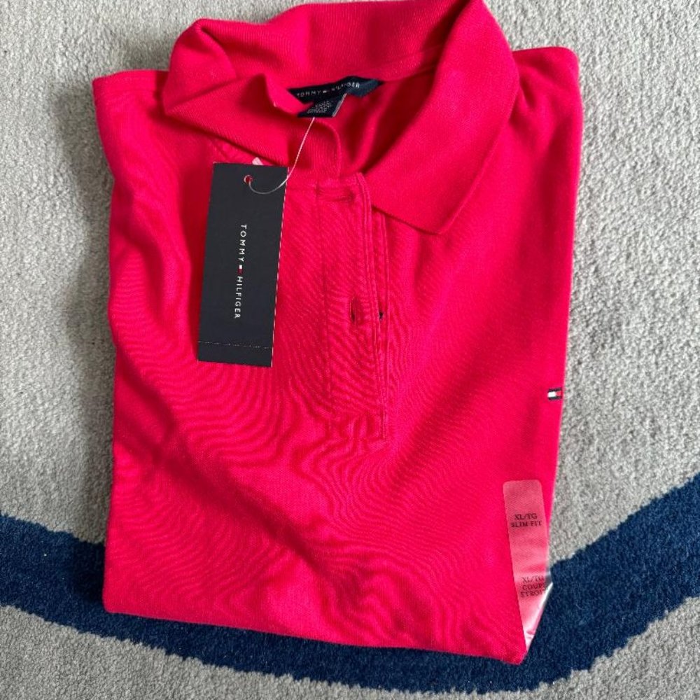 Tommy Hilfiger New with Tags XL slim fit Polo knit